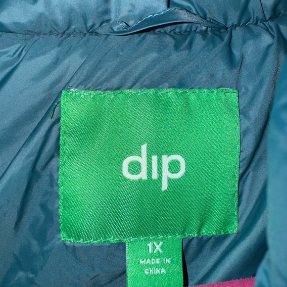 Dip Teal and Green Puffer Vest - Picture 2 of 5